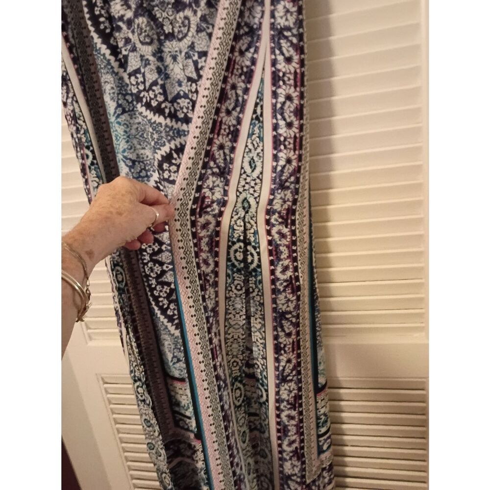 Express Blue and White Medallion Maxi Skirt - Picture 5 of 7